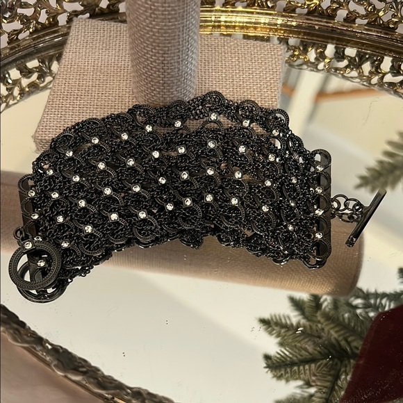 Black Beaded Cuff Bracelet with Shimmering Texture Stunning - Picture 4 of 16